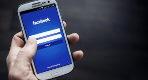 Cum să vezi cererile de prietenie respinse pe Facebook