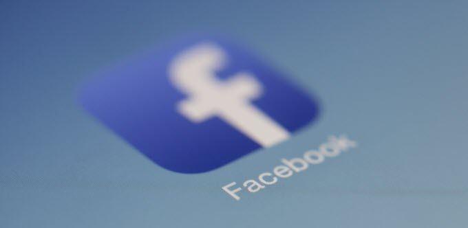 Salvează poze de pe Facebook pe telefon sau PC