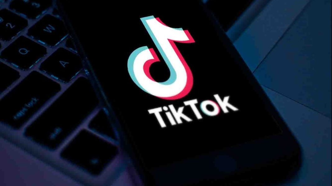 Descarcă aplicația TikTok pe Android sau iPhone